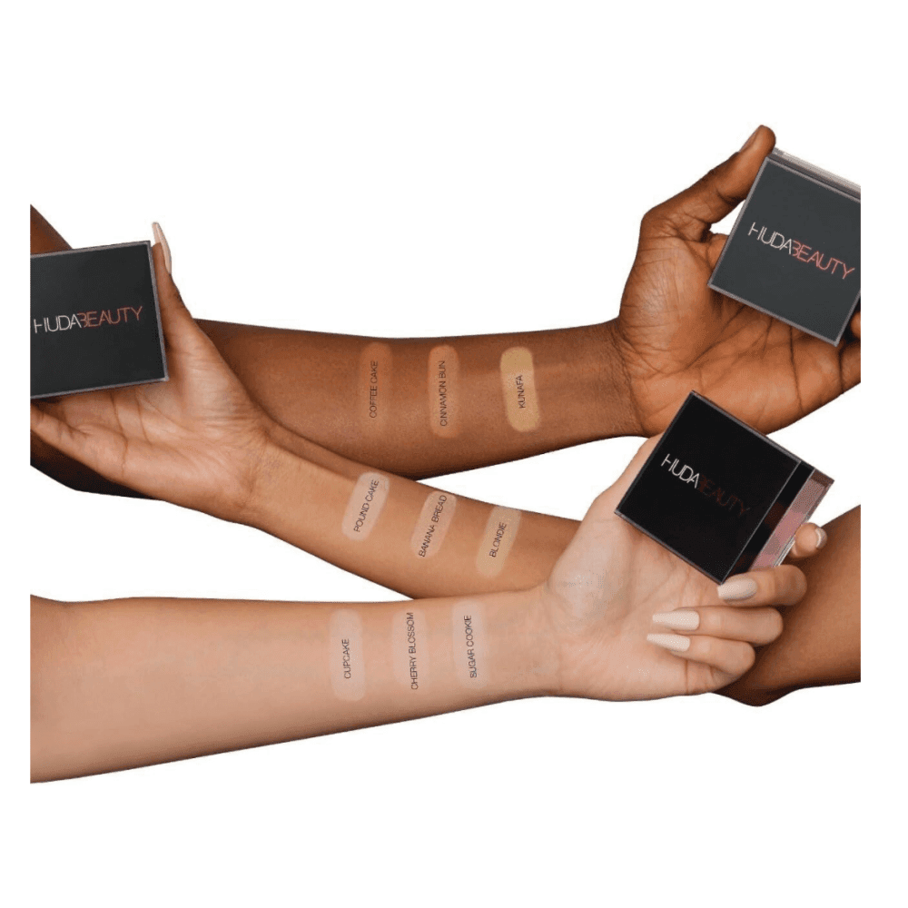 Huda Beauty Easy Bake Loose Powder  2